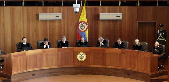 Sentencia C-087 de marzo 18 de 1998