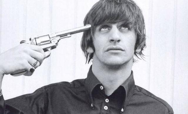 Aparició de Ringo Star, nou bateria.