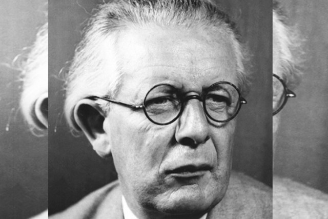 PIAGET