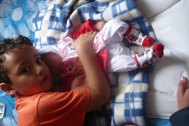 CONOCIENDO A MI HERMANITO