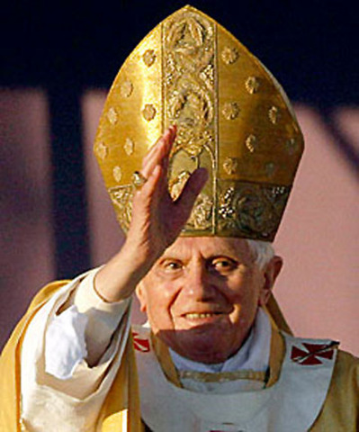 Pope Benedict XVI (international)
