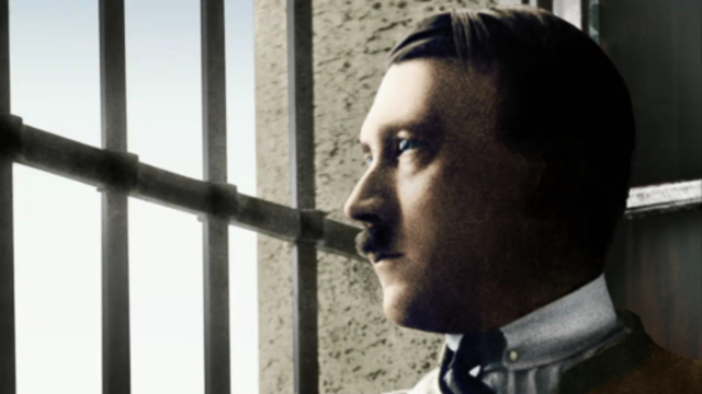 Hitler blir satt fri