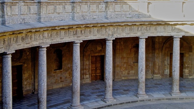 Palacio de Carlos V en Granada.