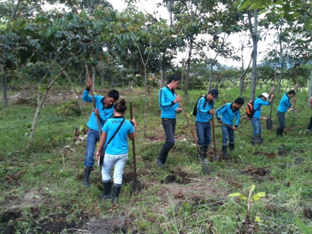 Fundación Escuela Complementaria de Artes y Oficios.
