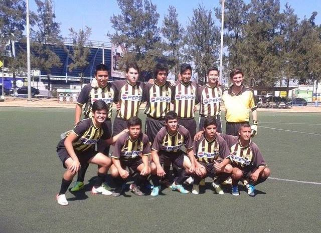 Primer partido con Aurora