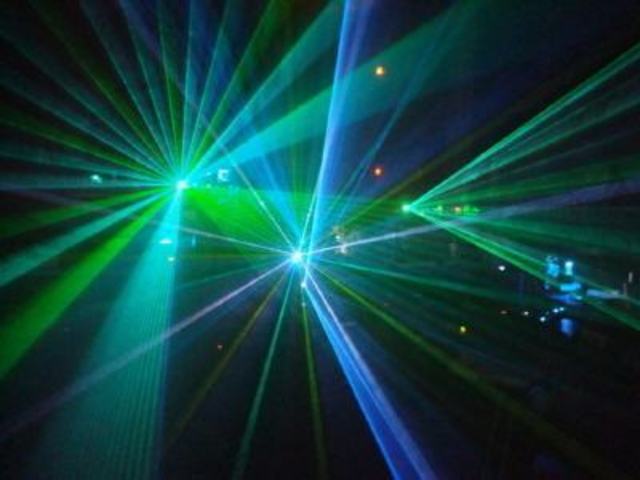 Laser