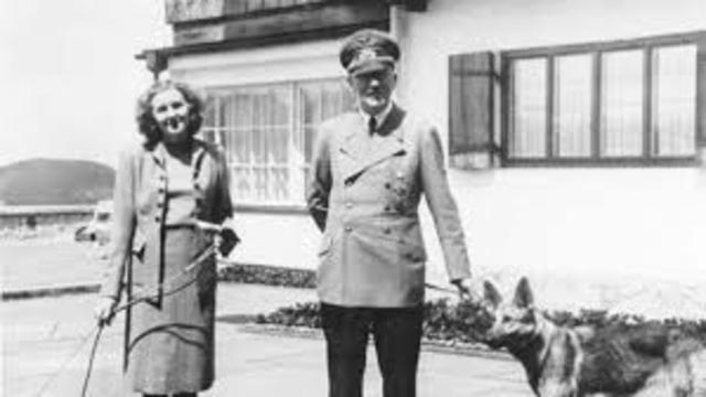 SUICIDIO DE HITLER Y SU ESPOSA
