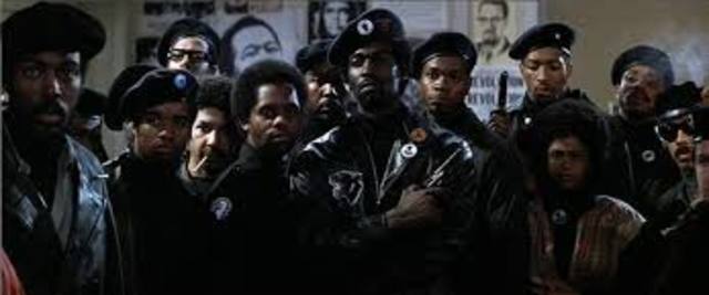 1967 Forrest meets two major social groups