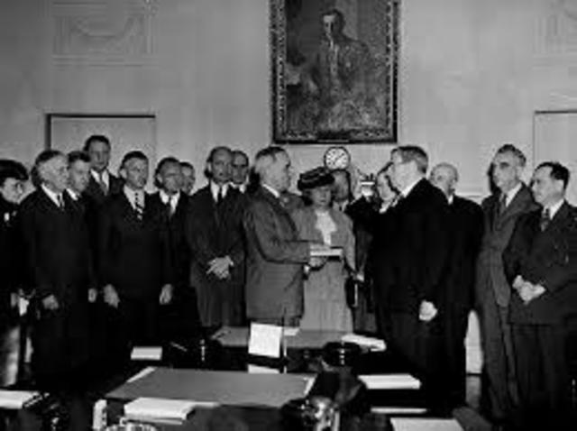 Truman Replaces Wallace