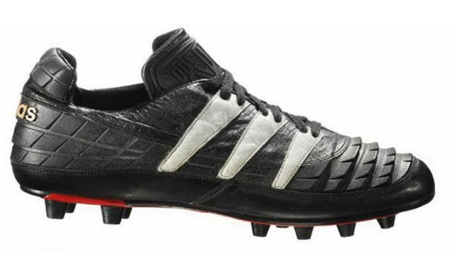 Adidas Predator Mania
