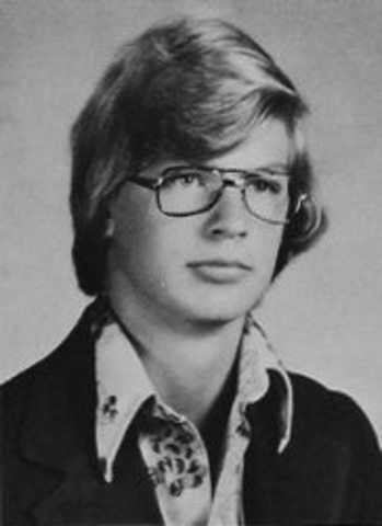 JEFFREY DAHMER: SERIAL KILLER’S INSANITY DEFENSE FAILS