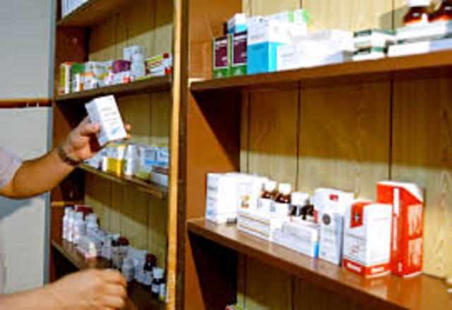 POLÉMICA SOBRE LOS GENÉRICOS