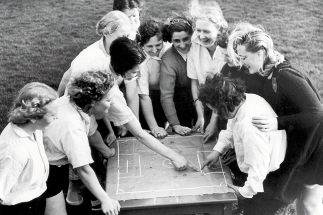 RECONCEPTUALIZACION DEL TRABAJO SOCIAL