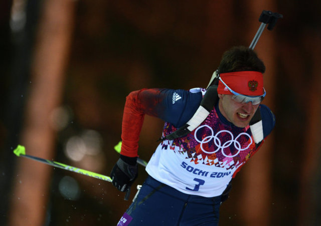 Биатлон, индивидуальная гонка на 20 километров. Бронза. Евгений Гараничев.