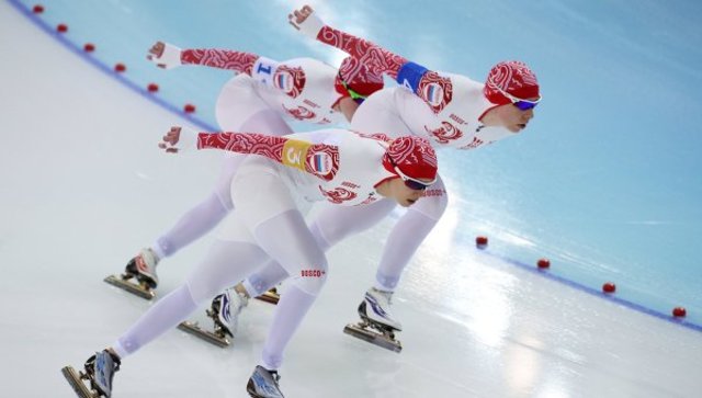 Конькобежный спорт, командная гонка. Бронза. Ольга Граф, Екатерина Лобышева, Юлия Скокова.