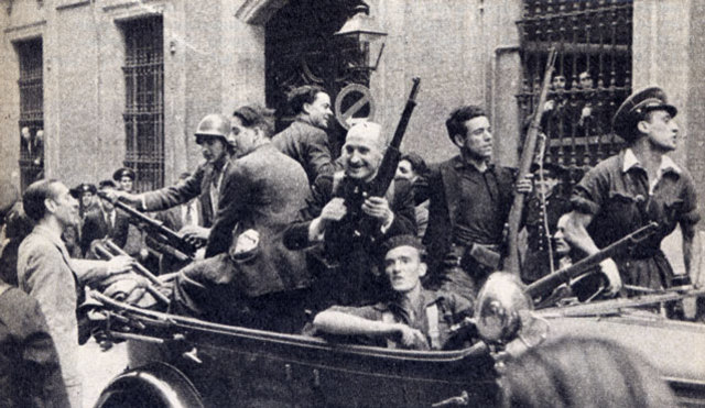 Els militars revoltats són vençuts.