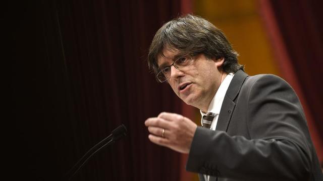 Investidura ajornada de Carles Puigdemont