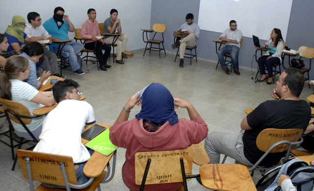 Hacer la capacitación de los estudiantes