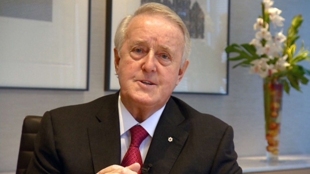 Brian Mulroney runs for re-election and wins.