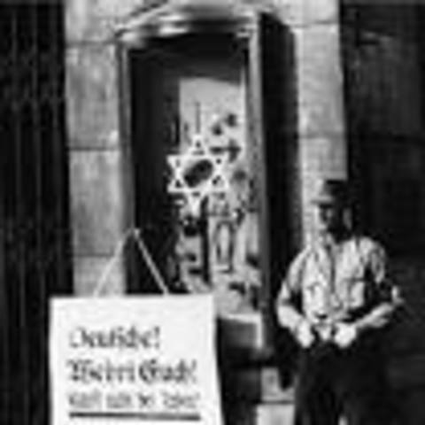 La noche de los cristales rotos