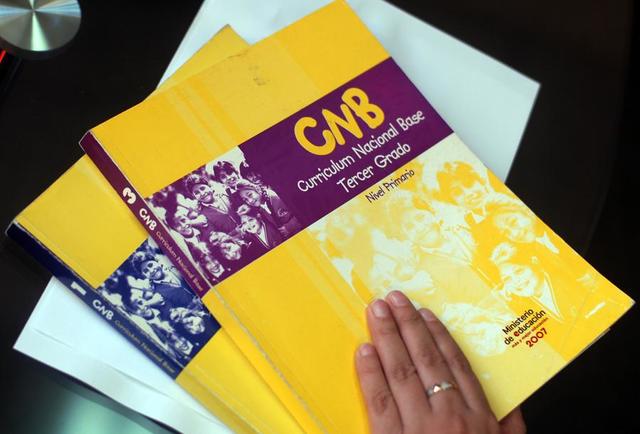 Autorización del Uso del Currículo Nacional Base