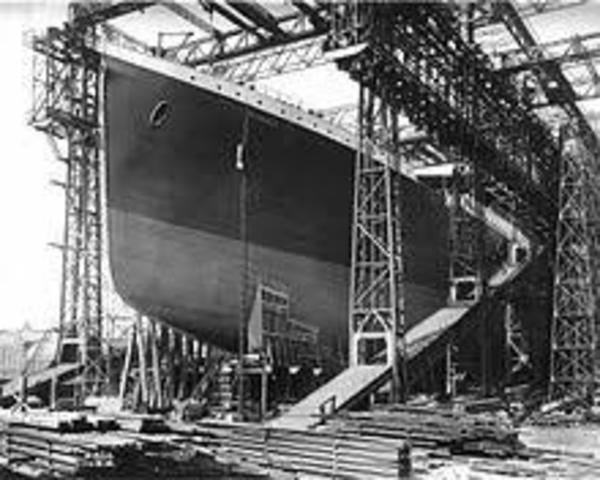 when was a titanic built?
