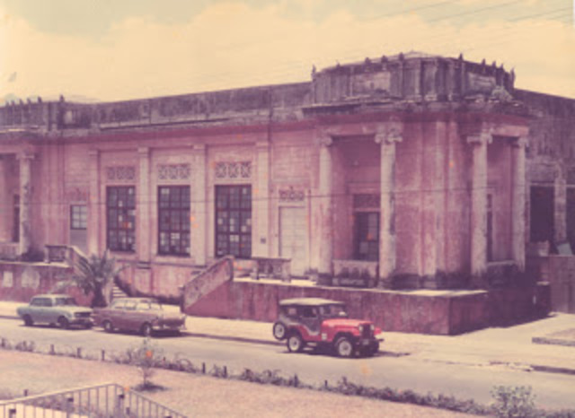 Casa de Enseñanza de Santo Tomás se declara pública.