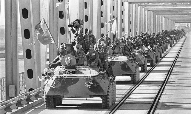 Abandono sovietico de Afganistan