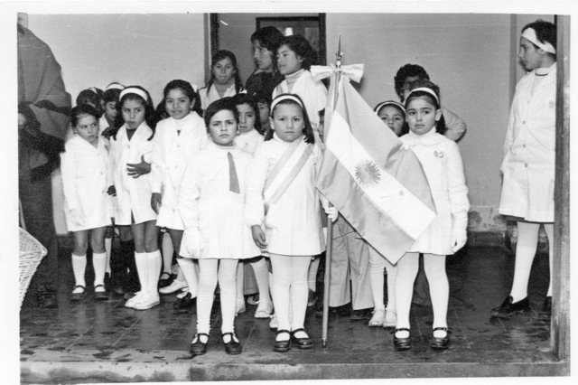 Creación del Jardín de Infantes