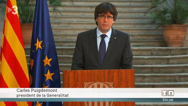 Exili del President de la Generalitat i part del Govern