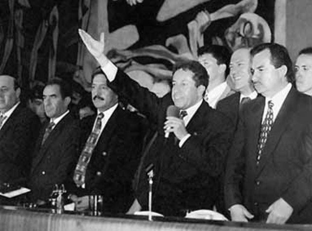 Decreta que juicios de corrupción nunca se prescriben