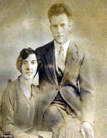 Emily starts dating Hommer Baron