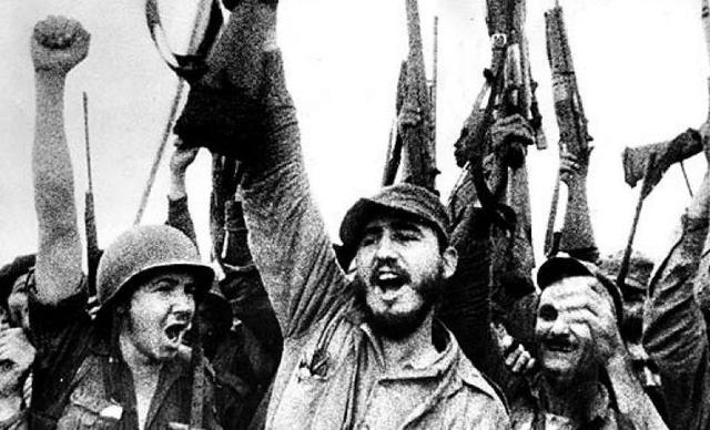 Triunfa la revolución Cubana. Dieciséis naciones africanas obtienen su independencia