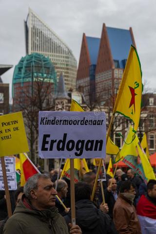 Proteste da parte dei curdi