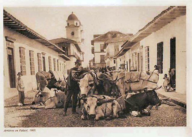 1541 Jerónimo Luis Tejelo descubre el valle de Aburra