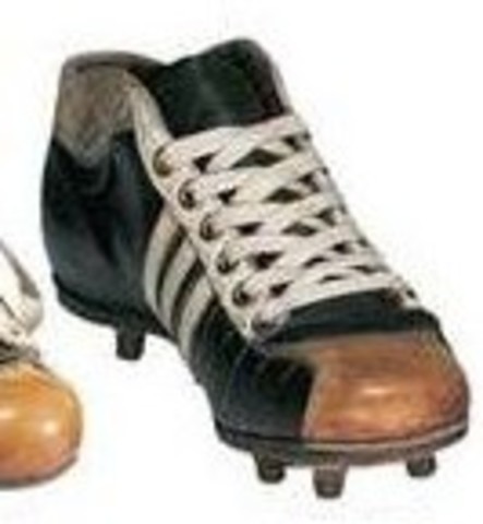 Tercer modelo de zapaos de fútbol
