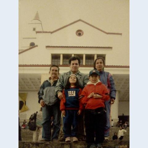 PASEO A MONSERRATE EN FAMILIA