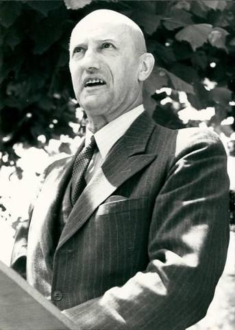 Geistige Landesverteidigung wird offiziell