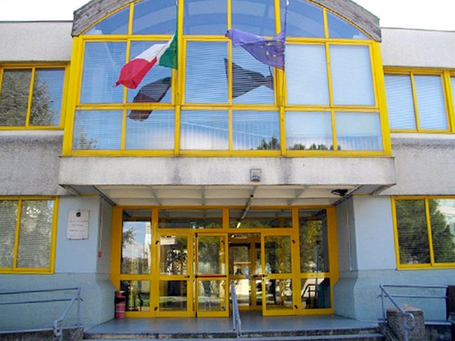 Diploma di Liceo classico.