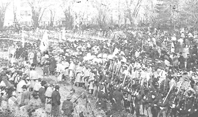 Lincoln issues a proclamation for over 75,000 soldiers