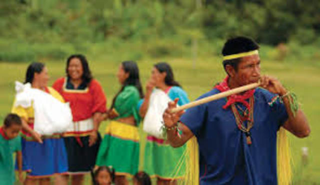 Puso en la constitución que somos un país pluricultural.