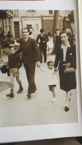 Exilis de parents meus a França