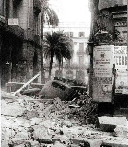 La meva àvia viu els bombardeijos de Barcelona