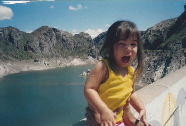 Dejo los pañales y el chupete.