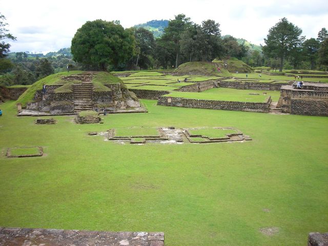 Fundación Ciudad de Santiago de Iximché