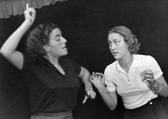 Hedy Lamarr Attends Drama School