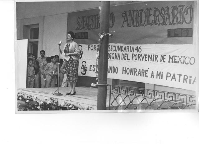 La Expansión de los Servicios Educativos