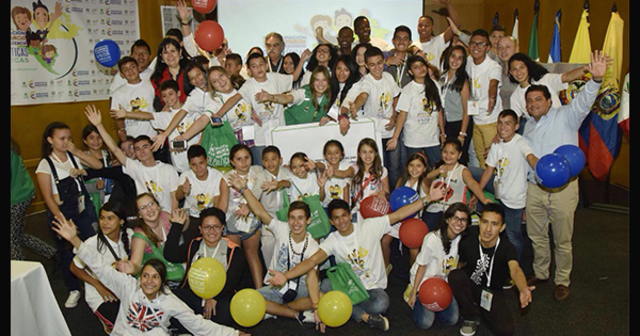 MUNDO ACTUAL - EN NUESTRO TIEMPOS