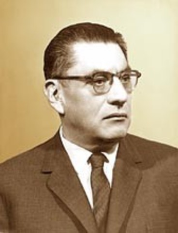 Víctor Bravo Ahuja: Secretario de Educación Pública (1970-1976)