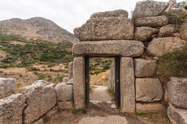 La Edad Oscura (1100-800 a.C.)